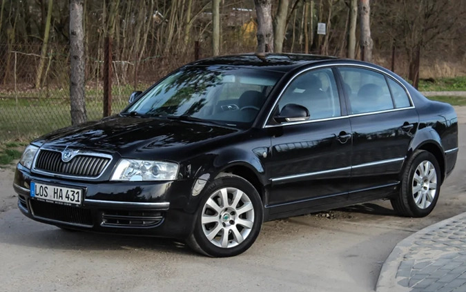 Skoda Superb cena 19900 przebieg: 240000, rok produkcji 2008 z Ciechanów małe 379